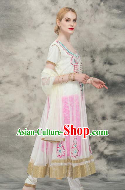 South Asian India Traditional Yoga Pink Dress Asia Indian National Punjabi Costume for Women South Asian India Traditional Yoga Pink Dress Asia Indian National Punjabi Costume for Women