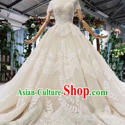 Top Grade Customize Bride Embroidered Trailing Full Dress Court Princess Wedding Costume for Women
