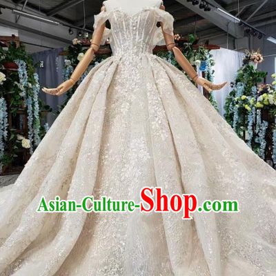 Top Grade Customize Bride Embroidered Trailing Full Dress Court Princess Wedding Costume for Women