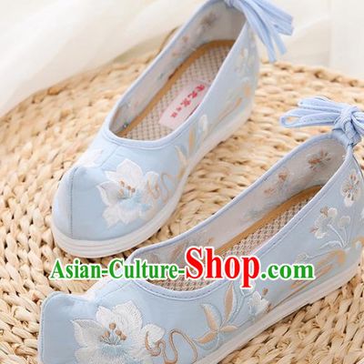 Chinese Traditional Hanfu Shoes Ancient Princess Embroidered Peach Blossom Blue Shoes National Cloth Shoes for Women
