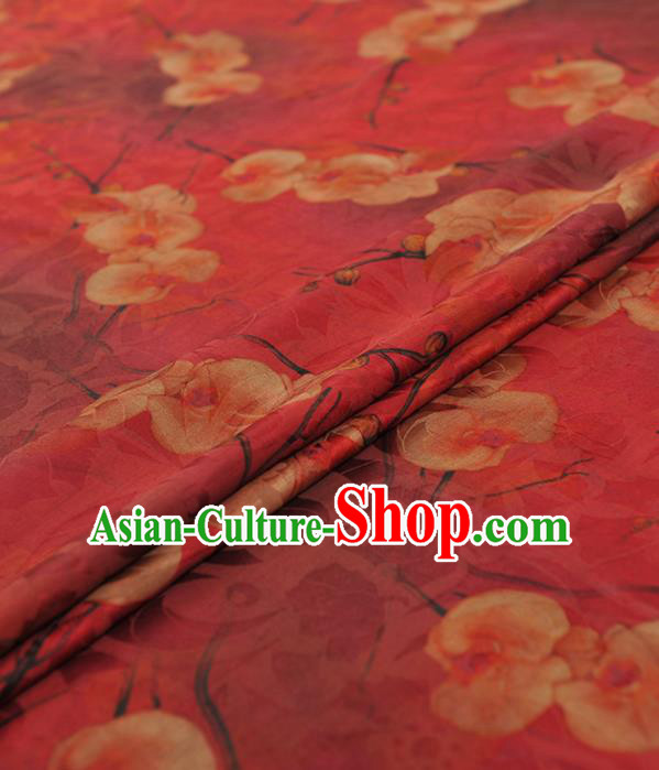 Chinese Traditional Classical Pattern Design Red Gambiered Guangdong Gauze Asian Brocade Silk Fabric Chinese Traditional Classical Pattern Design Red Gambiered Guangdong Gauze Asian Brocade Silk Fabric