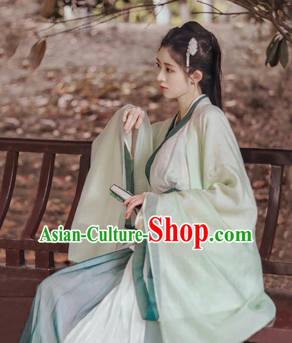 Traditional Chinese Jin Dynasty Swordswoman Historical Costume Ancient Court Princess Green Hanfu Dress for Women Traditional Chinese Jin Dynasty Swordswoman Historical Costume Ancient Court Princess Green Hanfu Dress for Women