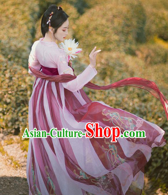 Traditional Chinese Tang Dynasty Historical Costume Ancient Court Princess Hanfu Dress for Women Traditional Chinese Tang Dynasty Historical Costume Ancient Court Princess Hanfu Dress for Women