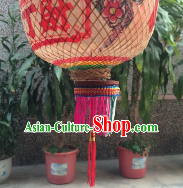 Chinese Traditional Bamboo Weaving Craft Lantern Handmade Dragon Pattern Palace Lanterns Chinese Traditional Bamboo Weaving Craft Lantern Handmade Dragon Pattern Palace Lanterns