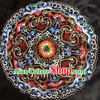 Chinese Handmade Embroidered Flower Silk Fabric Patch Traditional Embroidery Craft