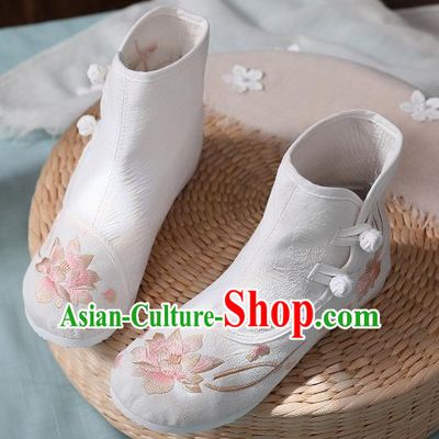 Asian Chinese Traditional Embroidered Lotus White Boots Hanfu Shoes National Cloth Shoes for Women