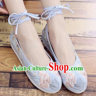 Asian Chinese National Dance Blue Cloth Shoes Embroidered Peony Shoes Traditional Hanfu Shoes for Women