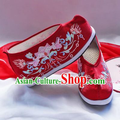 Asian Chinese Traditional Beijing Opera Embroidered Chrysanthemum Red Shoes Ancient Princess Shoes Hanfu Shoes for Women