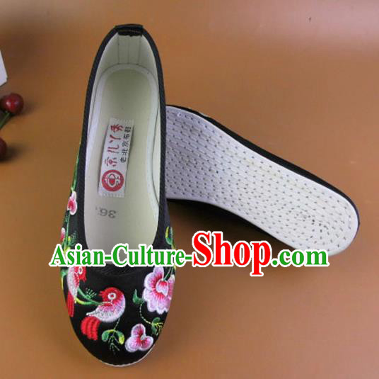 Asian Chinese National Embroidered Peach Blossom Black Shoes Ancient Princess Satin Shoes Traditional Hanfu Shoes for Women Asian Chinese National Embroidered Peach Blossom Black Shoes Ancient Princess Satin Shoes Traditional Hanfu Shoes for Women