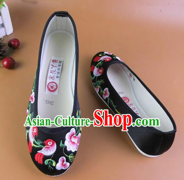 Asian Chinese National Embroidered Peach Blossom Black Shoes Ancient Princess Satin Shoes Traditional Hanfu Shoes for Women Asian Chinese National Embroidered Peach Blossom Black Shoes Ancient Princess Satin Shoes Traditional Hanfu Shoes for Women