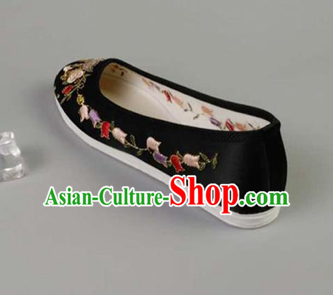 Asian Chinese Traditional Black Satin Shoes Ancient Princess Embroidered Shoes Hanfu Shoes for Women Asian Chinese Traditional Black Satin Shoes Ancient Princess Embroidered Shoes Hanfu Shoes for Women