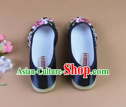 Asian Chinese National Black Embroidered Peony Shoes Ancient Princess Satin Shoes Traditional Hanfu Shoes for Women Asian Chinese National Black Embroidered Peony Shoes Ancient Princess Satin Shoes Traditional Hanfu Shoes for Women