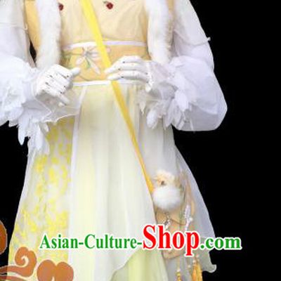 Chinese Traditional Cosplay Heroine Yellow Dress Custom Ancient Fairy Swordswoman Costume for Women