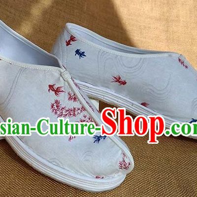 Traditional Chinese Printing Goldfish White Shoes Handmade Multi Layered Cloth Shoes Martial Arts Shoes for Men