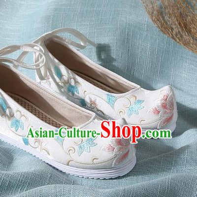 Chinese Handmade Embroidered Twine Flower White Bow Shoes Traditional Ming Dynasty Hanfu Shoes Princess Shoes for Women
