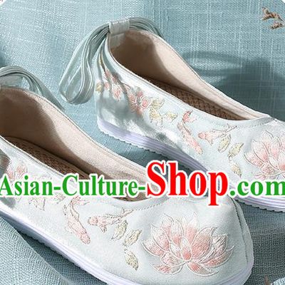 Chinese Handmade Embroidered Lotus Light Green Bow Shoes Traditional Ming Dynasty Hanfu Shoes Princess Shoes for Women