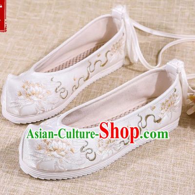 Asian Chinese Embroidered Epiphyllum White Shoes Hanfu Shoes Traditional Opera Shoes Princess Shoes for Women