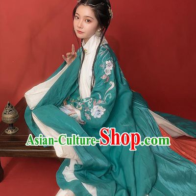 Chinese Ancient Hanfu Embroidered Green Cardigan Traditional Ming Dynasty Princess Costumes for Women