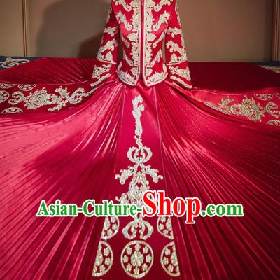 Chinese Traditional Embroidered Drilling Red Xiu He Suit Wedding Dress Ancient Bride Costumes for Women