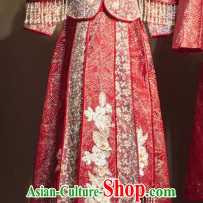 Chinese Traditional Embroidered Beads Wedding Xiu He Suit Red Blouse and Dress Ancient Bride Costumes for Women
