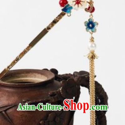 Chinese Ancient Bride Plum Tassel Hair Clip Traditional Wedding Xiu He Hairpins Hair Accessories for Women