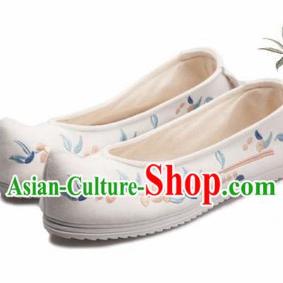 Chinese Handmade Opera Embroidered White Bow Shoes Traditional Hanfu Shoes National Shoes for Women