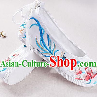 Chinese Handmade Opera Embroidered Lotus Goldfish White Bow Shoes Traditional Hanfu Shoes National Shoes for Women