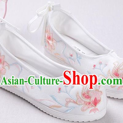 Chinese Handmade Embroidered White Opera Shoes Traditional Hanfu Shoes National Shoes for Women