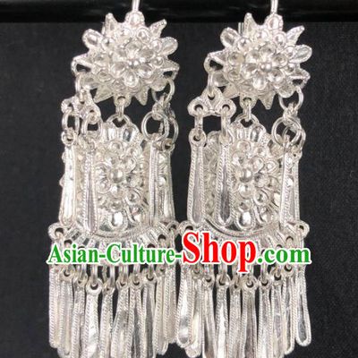 Chinese Handmade Traditional Yi Nationality Tassel Earrings Ethnic Wedding Bride Accessories for Women