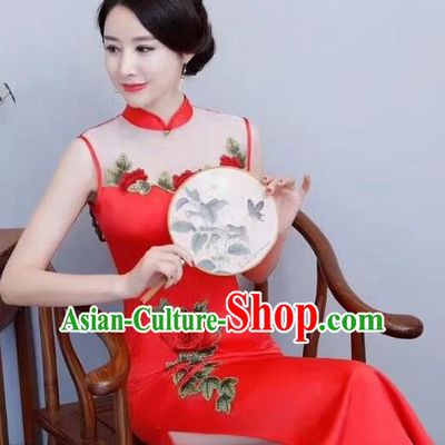 Chinese Traditional Long Qipao Dress Embroidered Red Cheongsam National Costume for Women