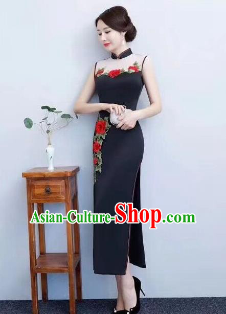 Chinese Traditional Long Qiapo Dress Embroidered Black Cheongsam National Costume for Women Chinese Traditional Long Qiapo Dress Embroidered Black Cheongsam National Costume for Women
