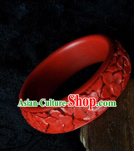 Traditional Chinese Handmade Wood Bracelet Lacquerware Carving Flowers Bangle Craft Traditional Chinese Handmade Wood Bracelet Lacquerware Carving Flowers Bangle Craft