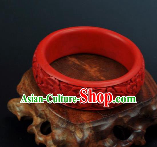 Traditional Chinese Handmade Wood Bracelet Lacquerware Carving Flowers Bangle Craft Traditional Chinese Handmade Wood Bracelet Lacquerware Carving Flowers Bangle Craft