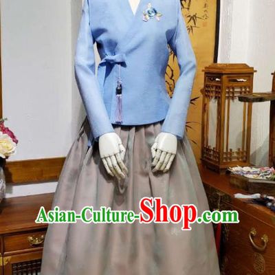 Korean Traditional Female Blue Blouse and Grey Bust Skirt Asian Korea National Fashion Costumes Women Hanbok Apparels