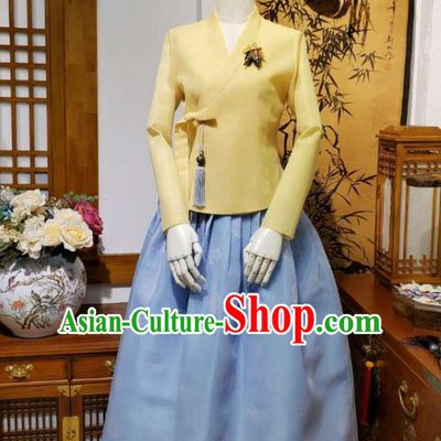 Korean Traditional Female Yellow Blouse and Blue Bust Skirt Asian Korea National Fashion Costumes Women Hanbok Apparels