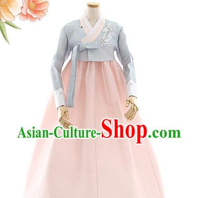 Korean Bride Grey Blouse and Light Pink Dress Korea Fashion Costumes Traditional Wedding Hanbok Festival Apparels for Women