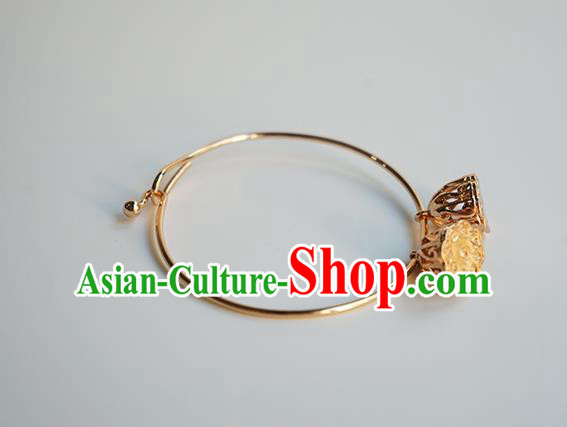 Chinese Classical Lotus Seedpod Bracelet Jewelry Accessories Ancient Hanfu Golden Bangle Chinese Classical Lotus Seedpod Bracelet Jewelry Accessories Ancient Hanfu Golden Bangle