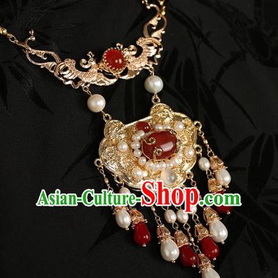 Chinese Handmade Pearls Tassel Necklet Classical Jewelry Accessories Ancient Ming Dynasty Princess Hanfu Agate Golden Necklace for Women