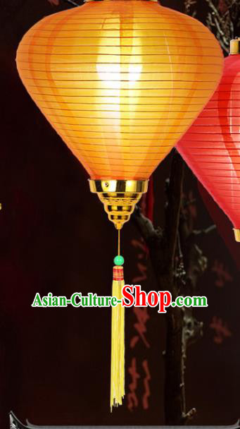 Chinese Traditional Yellow Veil Lanterns Handmade Hanging Lantern New Year Classical Palace Lamp Chinese Traditional Yellow Veil Lanterns Handmade Hanging Lantern New Year Classical Palace Lamp