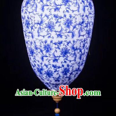 Chinese Traditional Blue and White Porcelain Palace Lanterns Handmade Hanging Lantern Classical Festive New Year Lamp