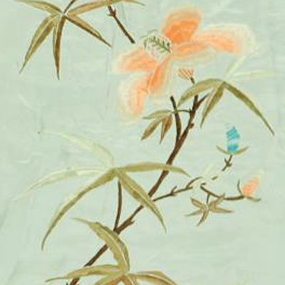 Traditional Chinese Embroidered Flowers Bird Decorative Painting Hand Embroidery Light Green Silk Picture Craft