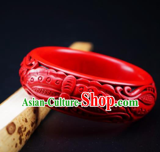 Traditional Chinese Carving Butterfly Lacquerware Bracelet Hand Red Bangle Accessories Traditional Chinese Carving Butterfly Lacquerware Bracelet Hand Red Bangle Accessories