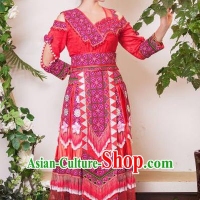 China Yunnan Nationality Bride Apparels Miao Minority Wedding Clothing Yao Ethnic Embroidered Red Dress and Hair Accessories