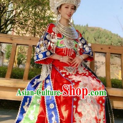China Minority Embroidered Red Blouse and Skirt Traditional Ethnic Bride Apparels Miao Nationality Wedding Clothing with Headwear