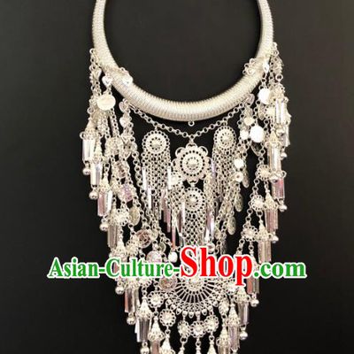 Chinese Yunnan Nationality Silver Necklace Handmade Longevity Lock Accessories Miao Ethnic Bride Jewelry