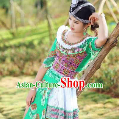 China Yunnan Minority Costumes with Hat Yao Ethnic Women Clothing Green Blouse and Short Skirt Outfits
