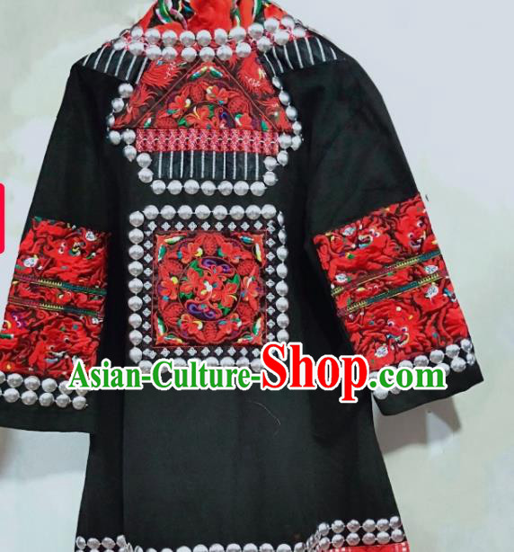 Chinese Miao Ethnic Men Embroidered Coat Costumes Quality Miao Nationality Folk Dance Clothing Chinese Miao Ethnic Men Embroidered Coat Costumes Quality Miao Nationality Folk Dance Clothing
