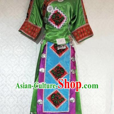 China Ethnic Clothing Traditional Hmong Women Apparels Miao Nationality Minority Folk Dance Costumes Embroidered Green Blouse and Skirt