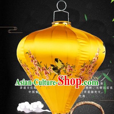 Handmade Chinese Printing Peach Blossom Birds Palace Lanterns Traditional New Year Lantern Classical Festival Golden Satin Lamp