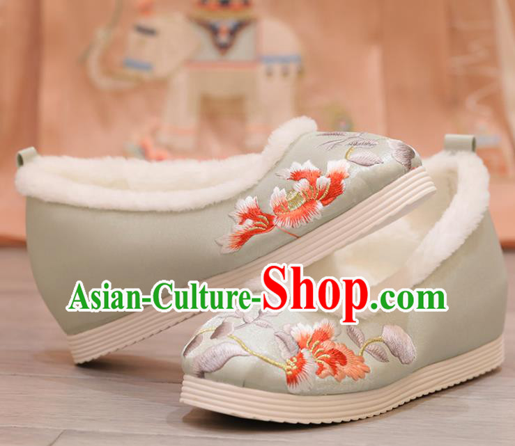 China Embroidered Hibiscus Light Green Shoes Princess Shoes Opera Shoes Handmade Cloth Shoes China Embroidered Hibiscus Light Green Shoes Princess Shoes Opera Shoes Handmade Cloth Shoes